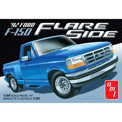 1/25 1992 Ford F-150 Flareside Model Kit 1/25 1992 Ford F-150 Flareside Model Kit