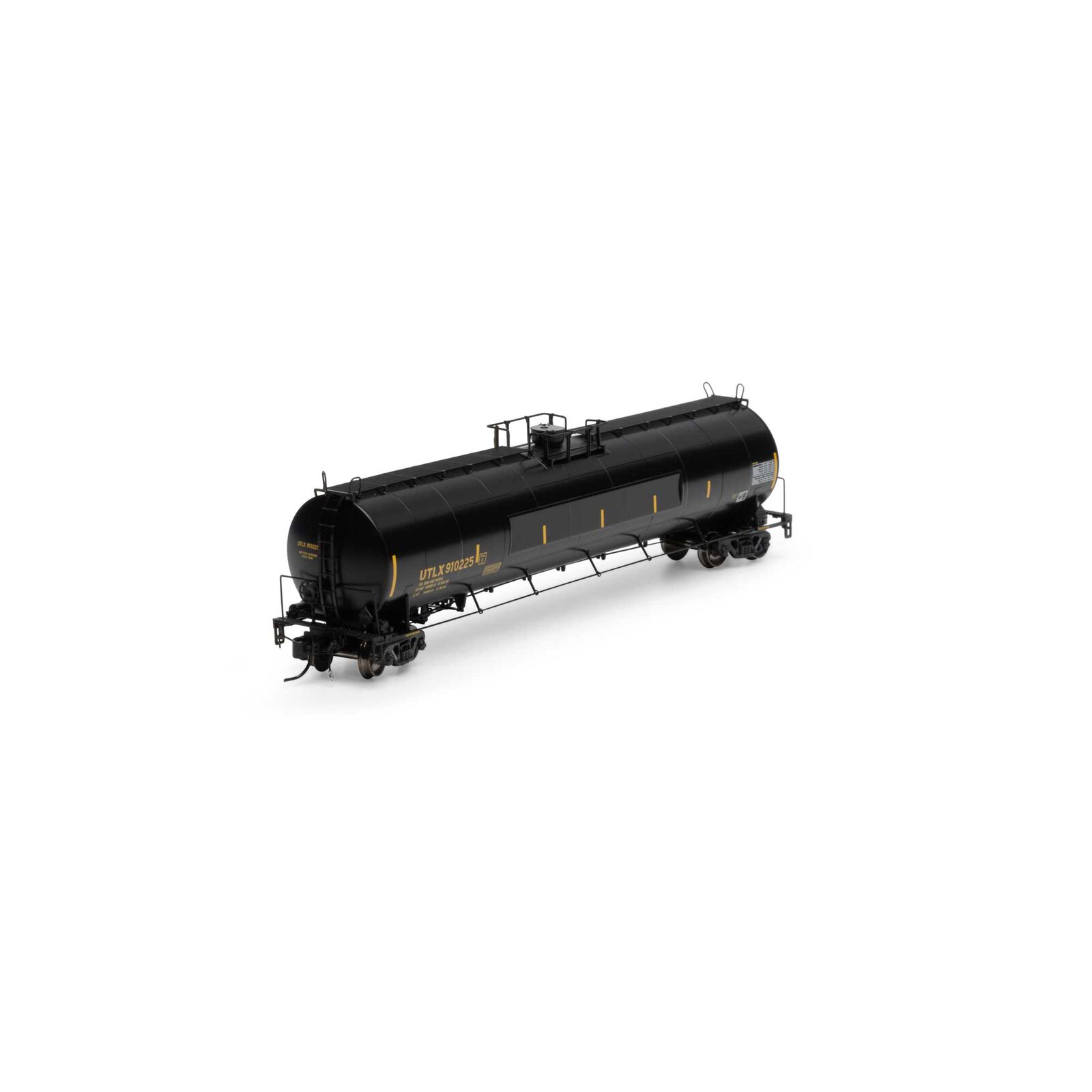 N 33,900-Gallon LPG Tank, UTLX #910225