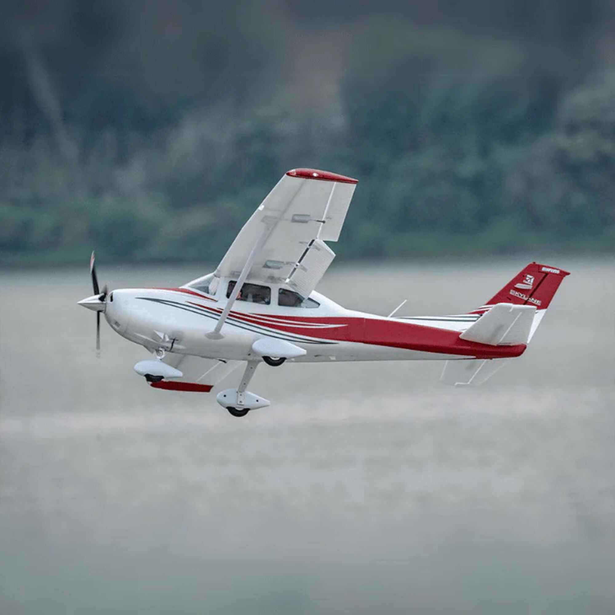 FMS Cessna 182 1500mm PNP | Tower Hobbies