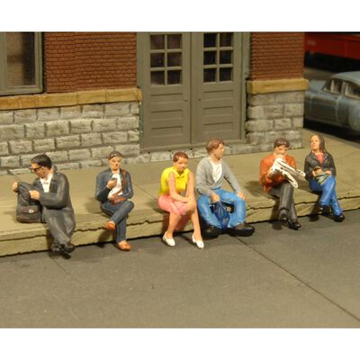 N Miniature Seated Platform Passengers N Miniature Seated Platform Passengers