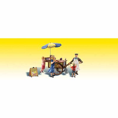 HO Wally's Weiner Wagon HO Wally's Weiner Wagon