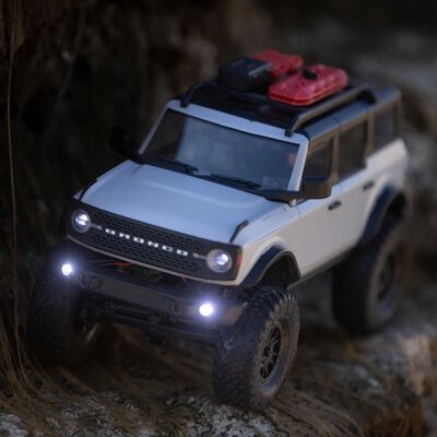 1/24 SCX24 2021 Ford Bronco 4X4 RTR Brushed Rock Crawler (Battery & Charger Included), Gray 1/24 SCX24 2021 Ford Bronco 4X4 RTR Brushed Rock Crawler (Battery & Charger Included), Gray