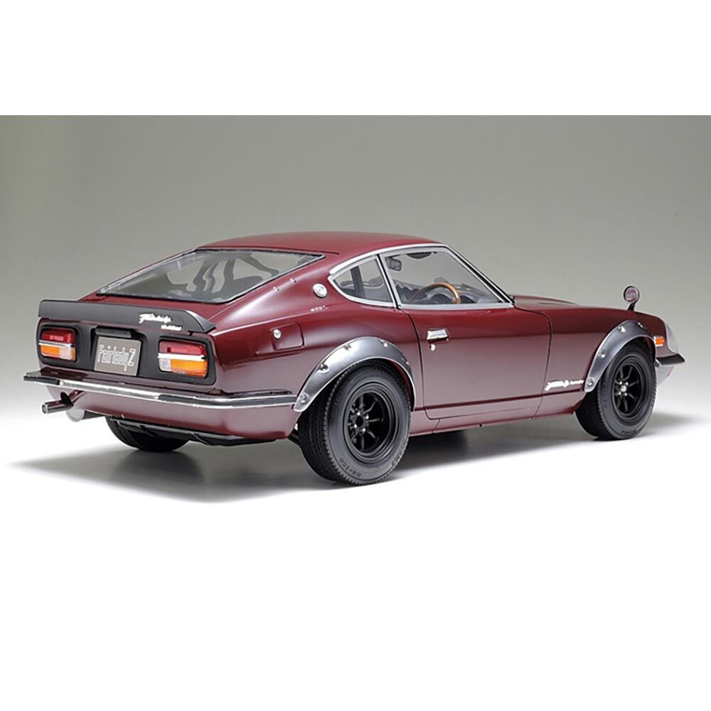 TAMIYA 1/12 NISSAN Fairlady Z 240ZG 完成品 Tamiya 1/12 Nissan Fairlady 240ZG Street-Custom | Tower Hobbies
