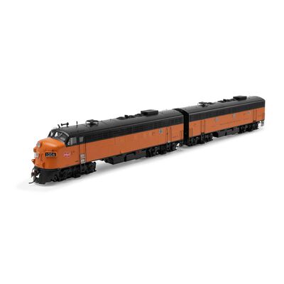 HO FP7A/F7B Locomotive with DCC & Sound, MILW #100A/117B HO FP7A/F7B Locomotive with DCC & Sound, MILW #100A/117B