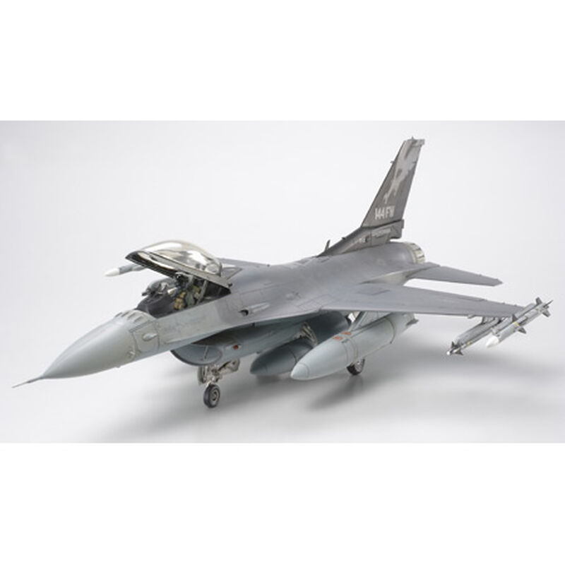 1/48 Lockheed F-16C Falcon ANG