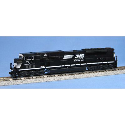 N SD80MAC Locomotive, Conrail #7227 N SD80MAC Locomotive, Conrail #7227