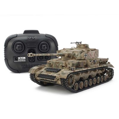 1/35 RC German Tank Panzerkampfwagen IV Ausf.J (w/Control Unit) 1/35 RC German Tank Panzerkampfwagen IV Ausf.J (w/Control Unit)