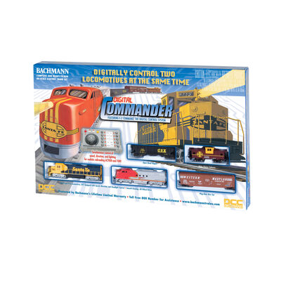 HO Scale Digital Commander Deluxe Train Set with DCC, Santa Fe HO Scale Digital Commander Deluxe Train Set with DCC, Santa Fe