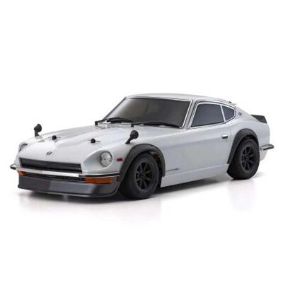 1/10 1971 Datsun 240Z Fazer Mk2 FZ02 Brushed 4x4 On-Road Touring RTR, White 1/10 1971 Datsun 240Z Fazer Mk2 FZ02 Brushed 4x4 On-Road Touring RTR, White