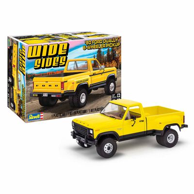 1/25 1980 Ford Dually Wide-Side Pickup Truck Model Kit 1/25 1980 Ford Dually Wide-Side Pickup Truck Model Kit