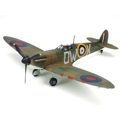 1/48 Supermarine Spitfire Scale Model Kit 1/48 Supermarine Spitfire Scale Model Kit