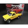 1/20 1992 Toyota 4x4 Pickup Model Kit