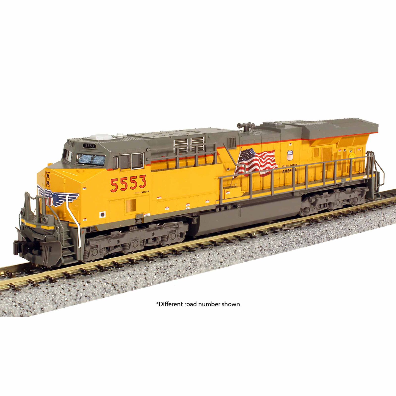 N GE ES44AC Locomotive, Union Pacific #5400 with Digitrax DCC