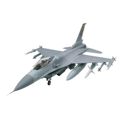 1/32 F-16CJ Fighting Falcon 1/32 F-16CJ Fighting Falcon